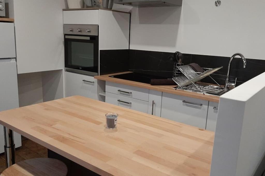 Studio Chaleureux En Hyper Centre Charleville-Mézières المظهر الخارجي الصورة